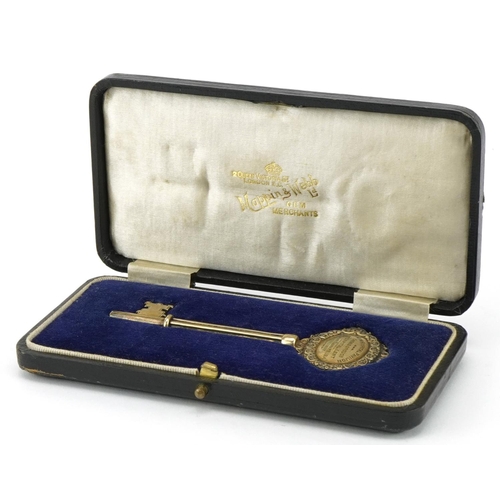 45 - Mappin & Webb, George V silver gilt key Presented to Beatrice Lady Lennard July 19th 1929, New Hospi... 
