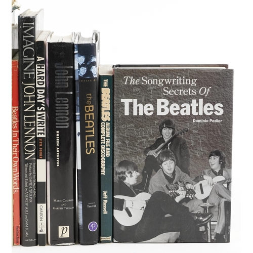 1504 - The Beatles and related books including The Beatles Anthology