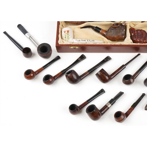 1326 - Collection of vintage and later tobacco smoking pipes, some briar, including Citizen, New Bond and e... 