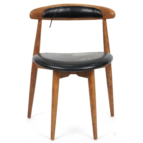 2122 - Scandinavian design hardwood chair in the manner of Hans Wegner, 74cm high