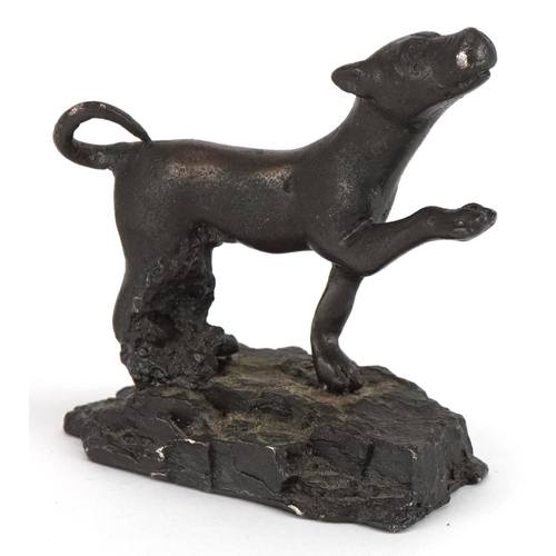 422 - Antique patinated bronze dog on later base, probably Roman, 5.5cm in length