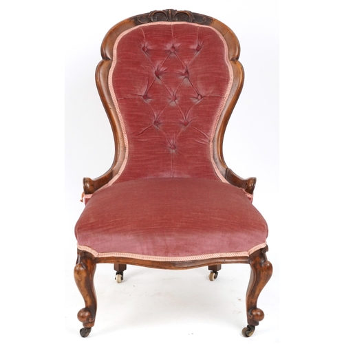 2085 - Victorian mahogany bedroom chair on cabriole legs with salmon button back upholstery, 91cm high