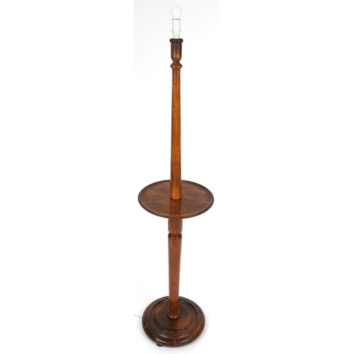 2091 - Turned mahogany standard lamp with shelf, 159cm high