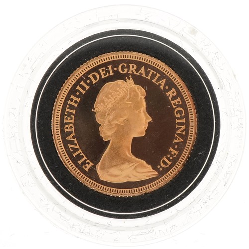 1515 - Elizabeth 1979 gold sovereign with case