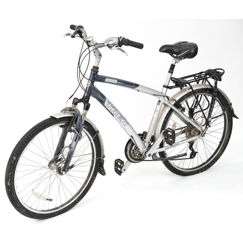 2164 - Ladies Trek Navigator 2.0 bicycle