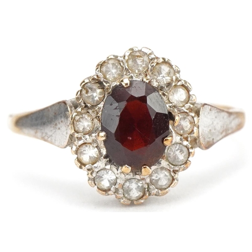 3359 - 9ct gold garnet and clear stone cluster ring, size O, 2.2g