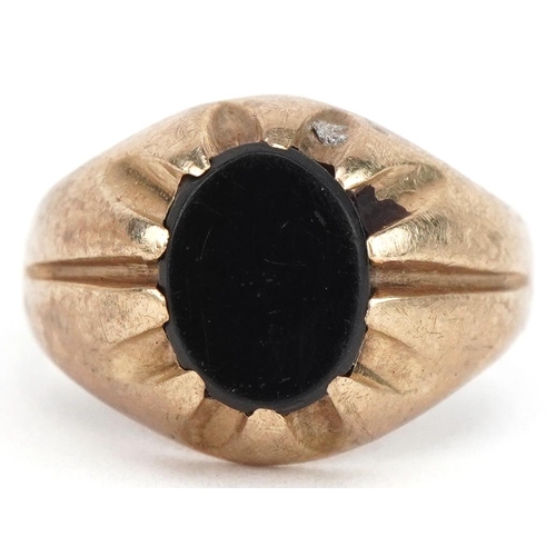 3433 - 9ct gold black onyx signet ring, size K, 3.8g