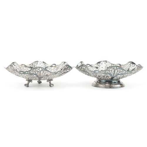 688 - Two Elizabeth II circular silver bonbon dishes, each pierced with foliage, FRS maker's mark London 1... 