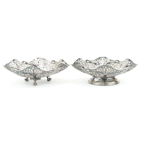 688 - Two Elizabeth II circular silver bonbon dishes, each pierced with foliage, FRS maker's mark London 1... 