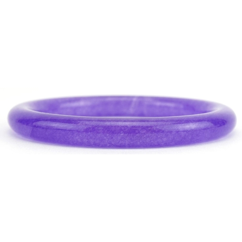 3558 - Chinese purple jade bangle, 7.5cm in diameter, 30.5g