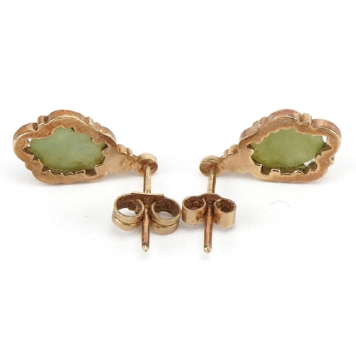 3540 - Pair of 9ct gold cabochon green jade stud earrings, 1.6cm high, 2.3g