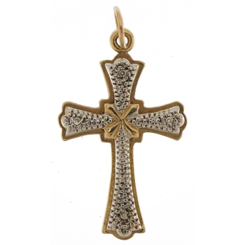 3653 - 9ct gold diamond cross pendant, 2.8cm high, 1.6g