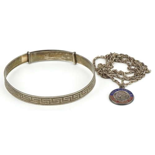 3701 - Silver Greek key bangle and a silver and enamel Queen Elizabeth Silver Jubilee 1977 commemorative me... 