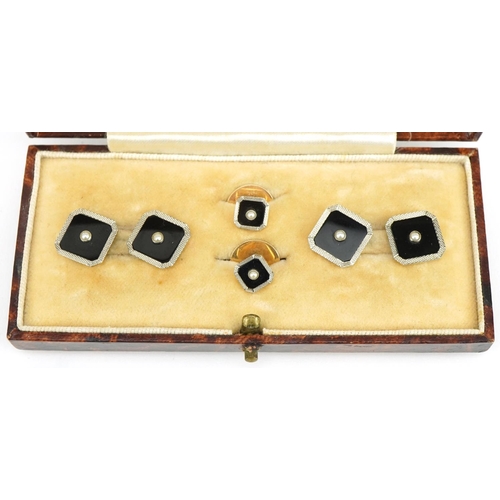 3138 - Set of Art Deco 18ct gold and 9ct gold gentlemen's dress studs and cufflinks with black enamel and s... 