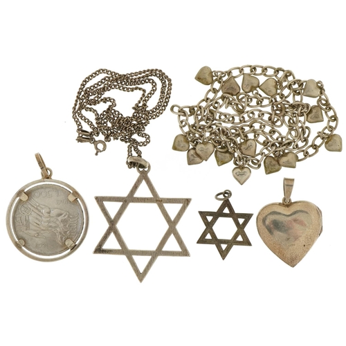 3522 - Silver and white metal jewellery including star of David pendants, love heart locket and a love hear... 