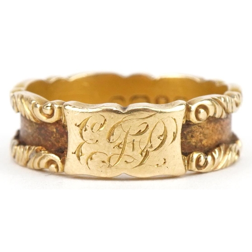 3044 - 18ct gold mourning ring cast with C scrolls, London 1892, size U, 7.8g