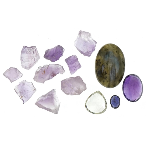 3616 - Loose natural gemstones with certificates comprising iolite, labradorite, green amethyst and amethys... 