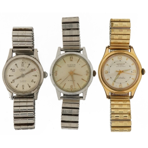 3663 - Three vintage gentlemen's wristwatches comprising Avia, Nidor Vibraflex and Geneva automatic