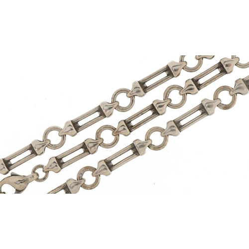 3472 - Modernist silver necklace and matching bracelet, 52cm and 18cm in length, 45.0g