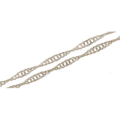 2666 - Silver twisted O link necklace, 40cm in length, 1.4g