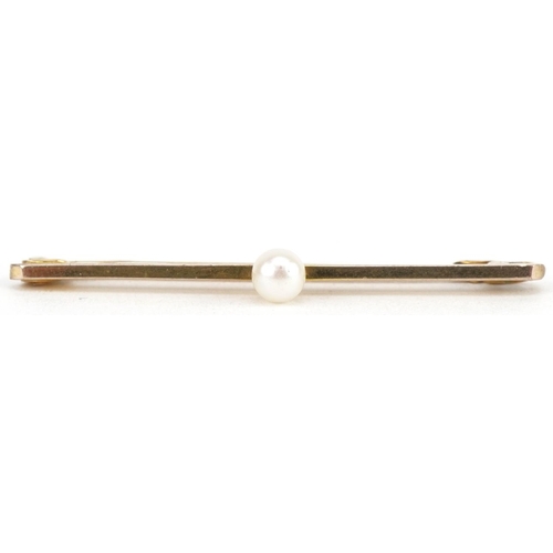 2605 - 9ct gold cultured pearl bar brooch, 3.5cm wide, 1.5g