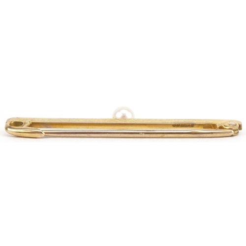 2605 - 9ct gold cultured pearl bar brooch, 3.5cm wide, 1.5g