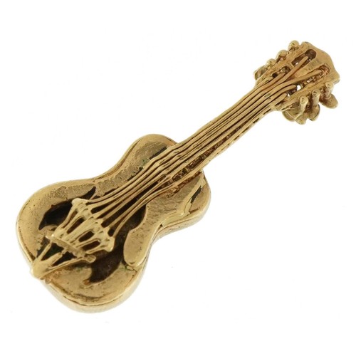 3697 - 9ct gold guitar charm, 2.9cm high, 2.5g