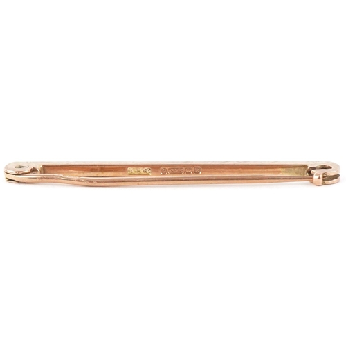 2586 - 9ct two tone gold engine turned bar brooch, 4.5cm wide, 2.4g