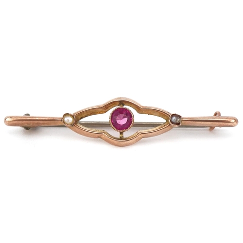 2615 - Edwardian 9ct gold pink stone and seed pearl bar brooch, 4cm wide, 1.2g