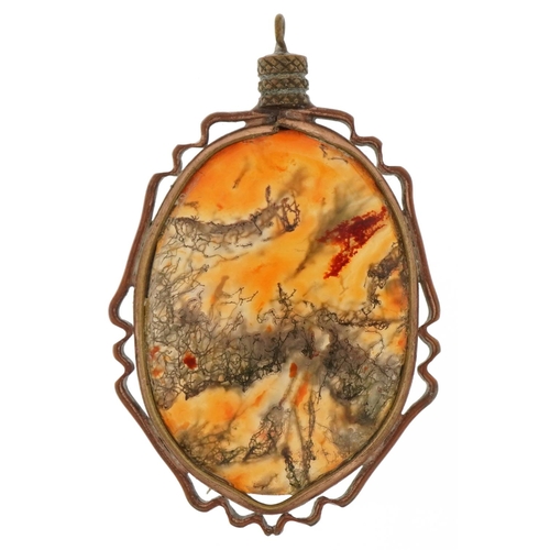 2669 - Moss agate pendant with yellow metal mount, 4.4cm high, 7.4g