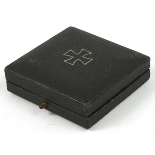 425 - German military interest Iron Cross housed in a Paul Meybauer Berlin fitted case