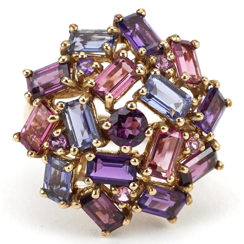 2088 - 9ct gold amethyst and garnet cocktail ring, size K/L, 4.7g