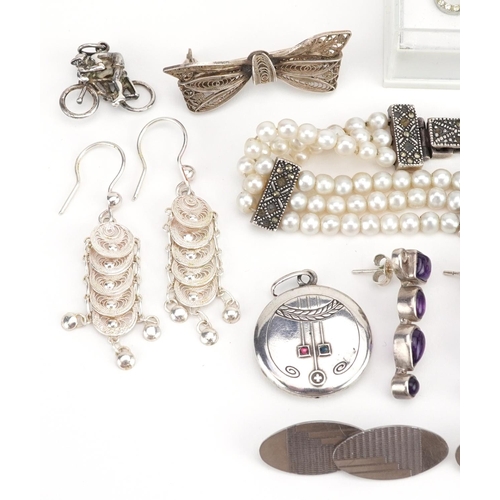 2742 - Silver and white metal jewellery including pairs of earrings, some with semi precious stones, Art No... 