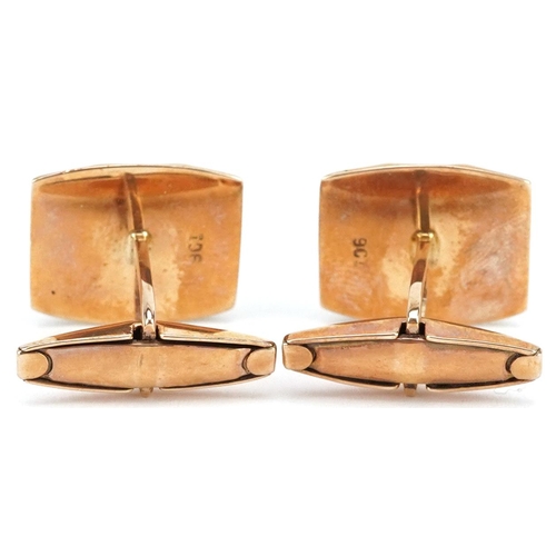 2697 - Pair of 9ct gold green jade cufflinks housed in a Master Crafts New Zealand jeweller's box, 2cm in l... 