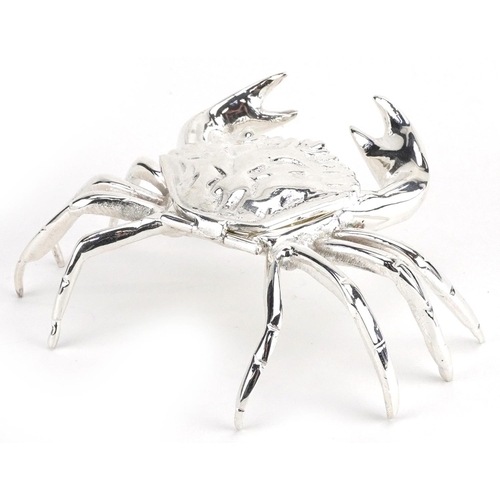 1151 - Novelty silver plated trinket box in the form of a crab, 11cm wide