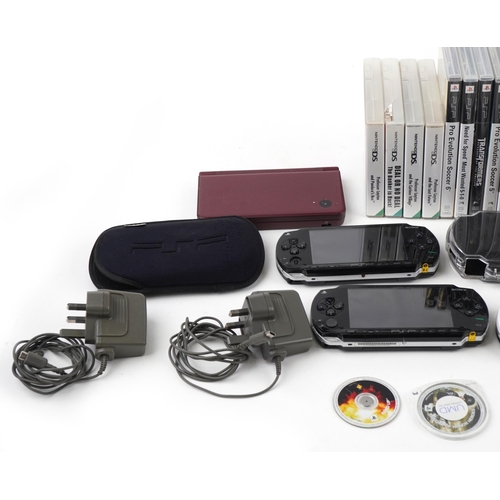 1383 - Hand held games consoles, accessories and games including Sony PSP, Nintendo DS XL, Nintendo DS Lite... 