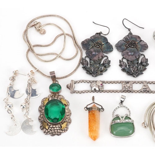 2707 - Silver and white metal jewellery including necklaces, bracelets, pendants and an amethyst ring, tota... 