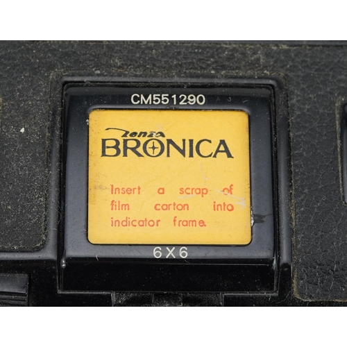 1325 - Bronica Zenza EC camera with accessories, the camera numbered CB323184 and CM551290