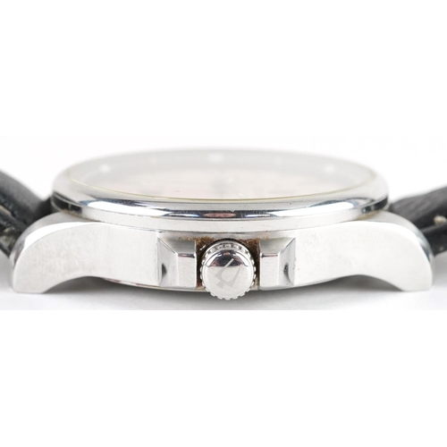 2640 - Bulova, gentlemen's stainless steel dress watch, the case numbered 1137131, 44mm in diameter