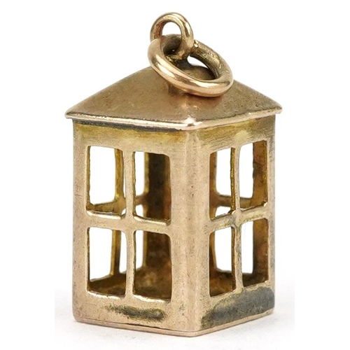 2613 - 9ct gold lantern charm, 1.4cm high, 1.0g