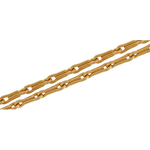 2551 - 9ct gold fancy link necklace, 45cm in length, 2.7g