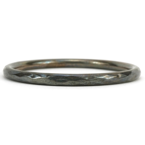 2641 - Charles Horner silver bangle, indistinct Chester hallmarks, 8.0cm in diameter, 13.5g