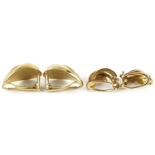 2593 - Two pairs of 9ct gold clip on earrings, the largest 1.8cm high, total 6.0g