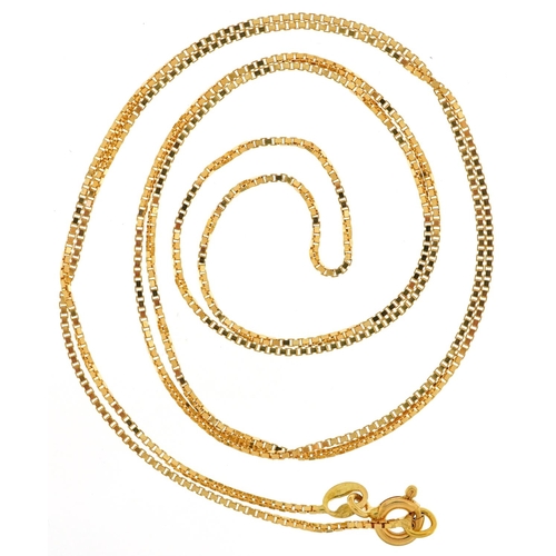 2291 - 18ct gold fine box link necklace, 58cm in length, 3.2g