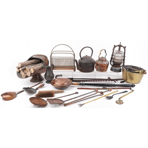 1529 - 19th century and later metalware including brass coal bucket, scuttle, pewter jug and hanging lanter... 