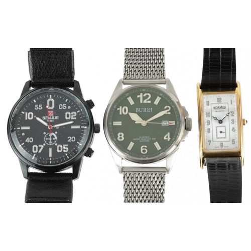 2675 - Three gentlemen's wristwatches comprising an automatic Burie, Senjue and Roamer, the largest 44mm in... 