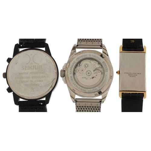 2675 - Three gentlemen's wristwatches comprising an automatic Burie, Senjue and Roamer, the largest 44mm in... 