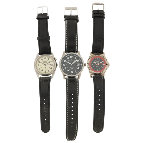 2750 - Three gentlemen's wristwatches comprising Pulsar kinetic, Seiko kinetic and Camel Trophy, the larges... 