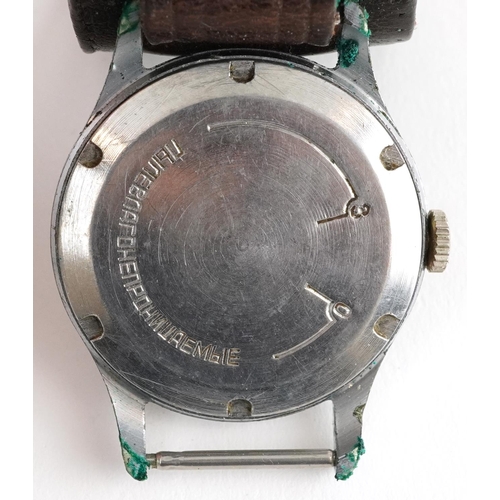 2728 - 1960s Russian gentlemen's alarm wristwatch, the case numbered 207915 and one other, the largest 34mm... 