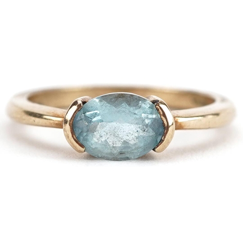 2270 - 9ct gold aquamarine solitaire ring, the aquamarine approximately 8.20mm x 5.80mm x 3.50mm deep, size... 